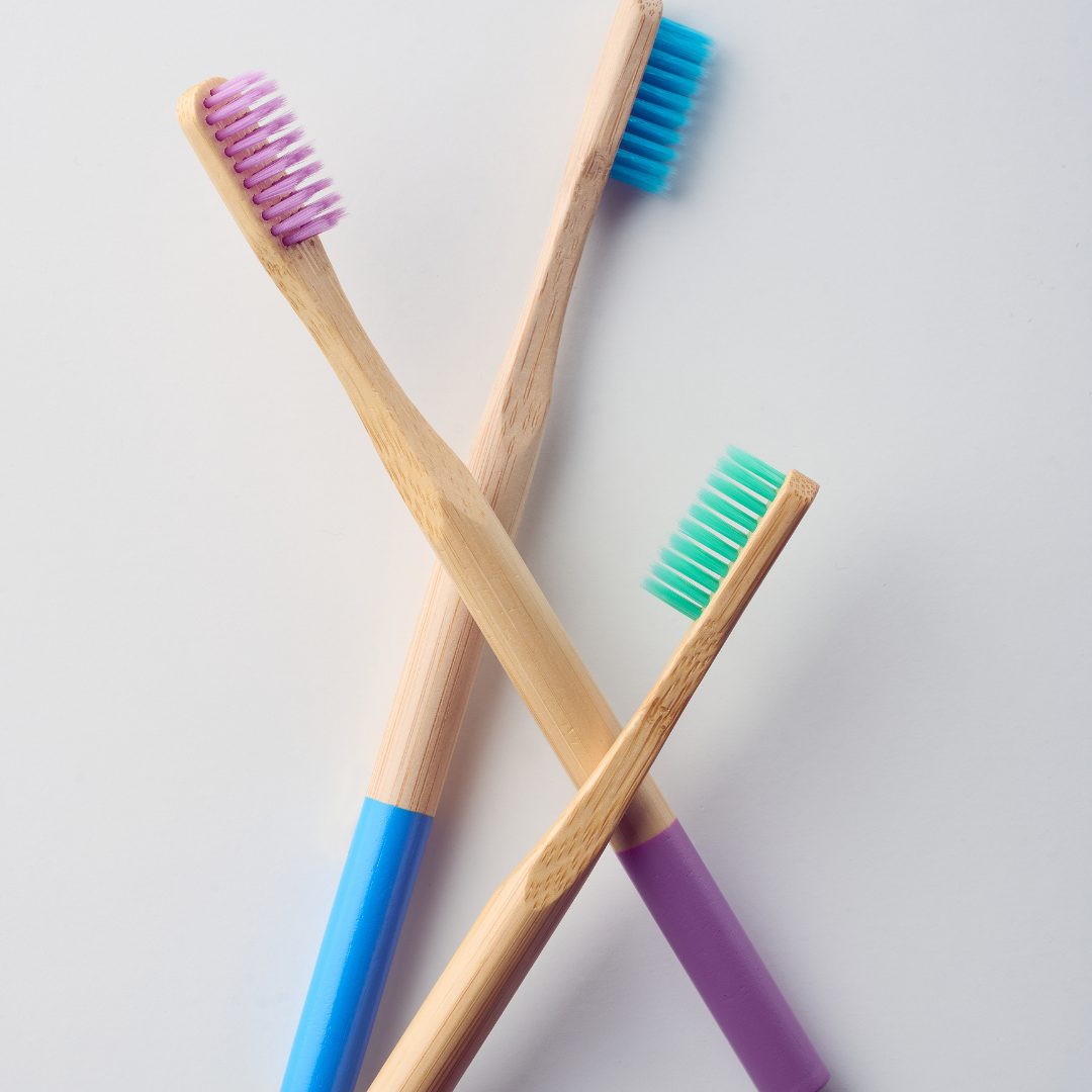 Brosse à dents en bambou – écologique, durable, et efficace